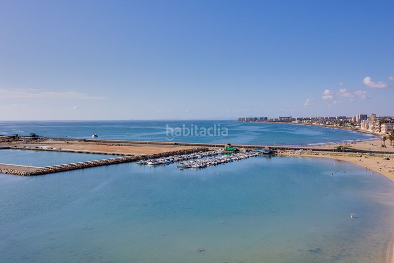 Foto 4b7469de-b59e-4d51-8606-147ee668ce86. Pis amb aparcament a El Acequión Torrevieja