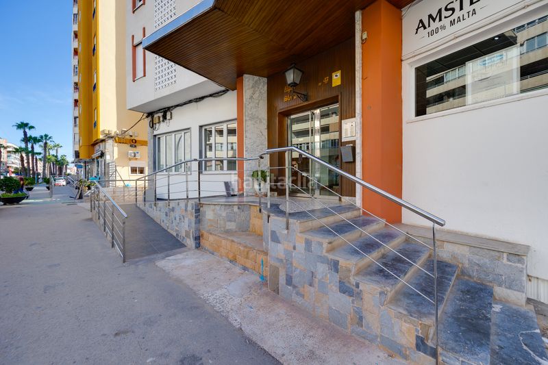 Foto 4c84df41-7a1d-47e3-8a0f-8f2933c6b53c. Pis amb aparcament a El Acequión Torrevieja