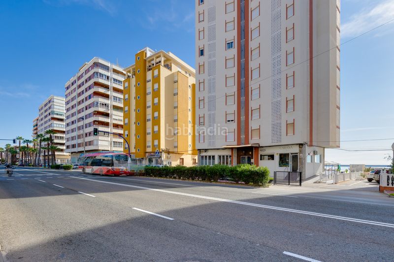 Foto 6c59df2b-4c50-46ad-9d47-62bb82b9f382. Pis amb aparcament a El Acequión Torrevieja