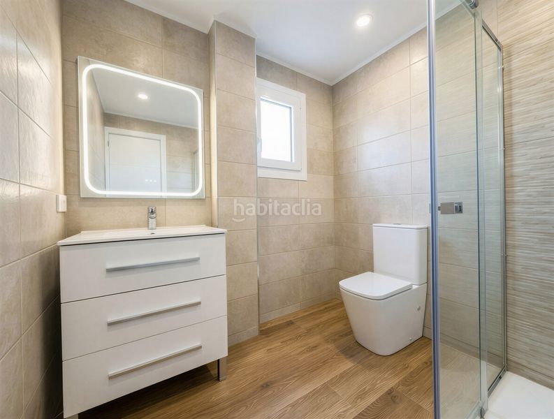 Foto 82ce62ed-3494-490f-905d-d8c9fbd3a7c5. Apartament a S´Arenal Palma de Mallorca