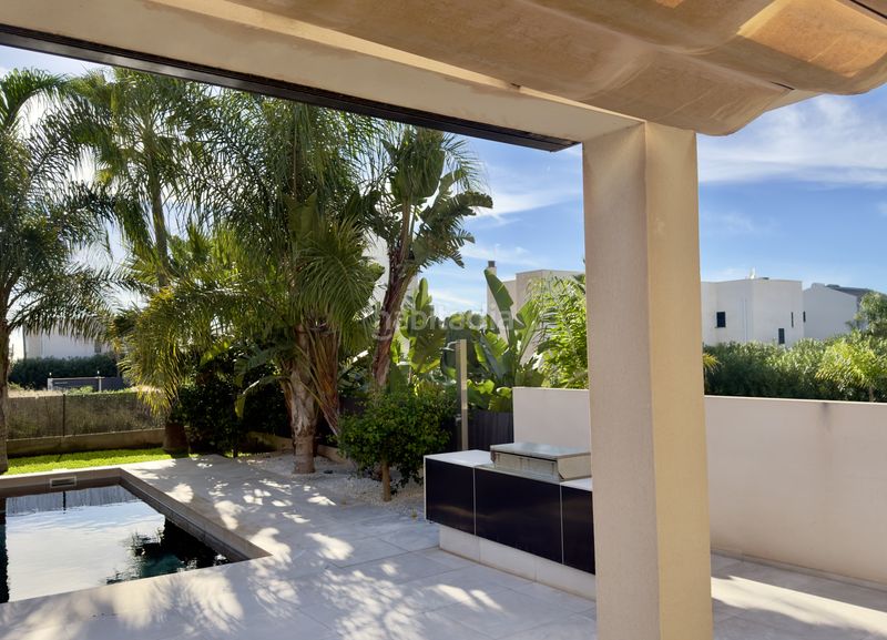 Foto 07e72d10-eb69-4882-8def-76aa1fa34d4b. Casa aparellada amb calefacció aparcament piscina a Llucmajor