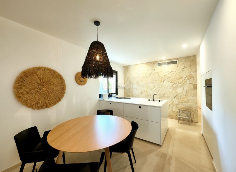 Foto 308ca687-9a2e-4cd5-9b18-e29ede0a390f. Casa aparellada amb calefacció aparcament piscina a Llucmajor