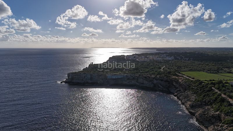 Foto 90ed89e6-b6c9-4b40-946a-487af1ba912e. Casa amb piscina a Cala Figuera Santanyí