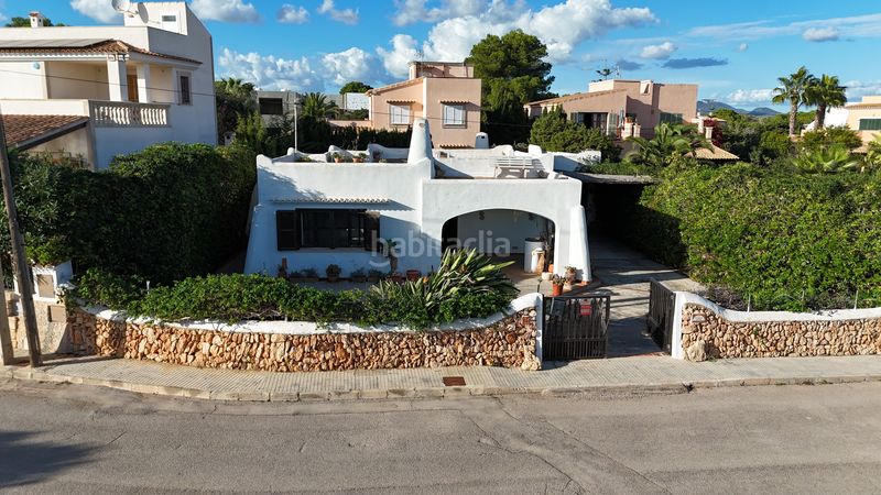 Foto b32e865c-291e-4365-8399-7919fccdd51f. Casa amb piscina a Cala Figuera Santanyí