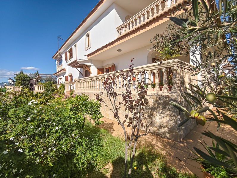 Foto 2a5f2232-0cbb-4006-9be6-492c6a106c62. Casa aparellada amb calefacció aparcament piscina a Marratxí