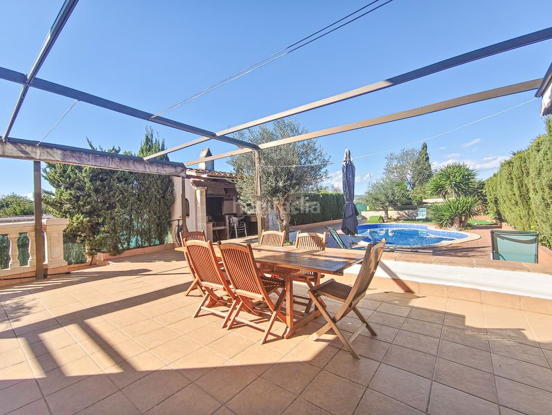 Foto a2fee983-9d13-4558-94cb-1fea6c212870. Casa aparellada amb calefacció aparcament piscina a Marratxí