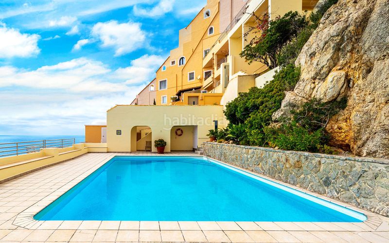 Foto 666a40f4-95ee-4580-b1fd-16db42317efe. Àtic amb aparcament piscina a port d´Andratx Andratx