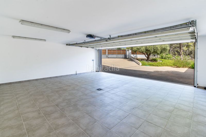 Foto f5883160-f121-429b-b31e-91207d125ff4. Masia amb calefacció aparcament piscina a Son Vida Palma de Mallorca