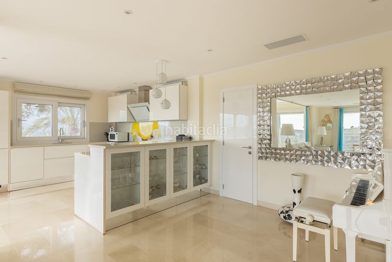 Foto 6a5f5bf0-1e56-4ee5-b956-9a01822ff780. Masia amb piscina a Costa de la Calma Calvià