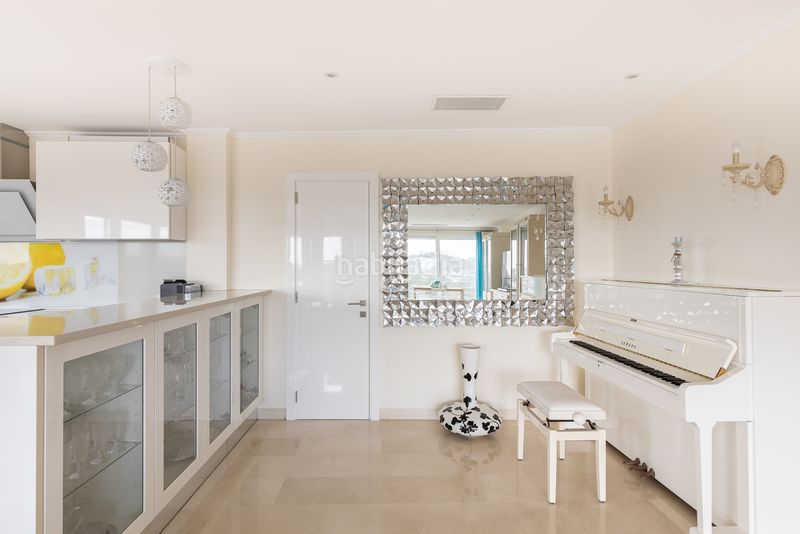 Foto ea2c3130-83ac-4c30-b50e-cb3f2a4a1fc2. Masia amb piscina a Costa de la Calma Calvià