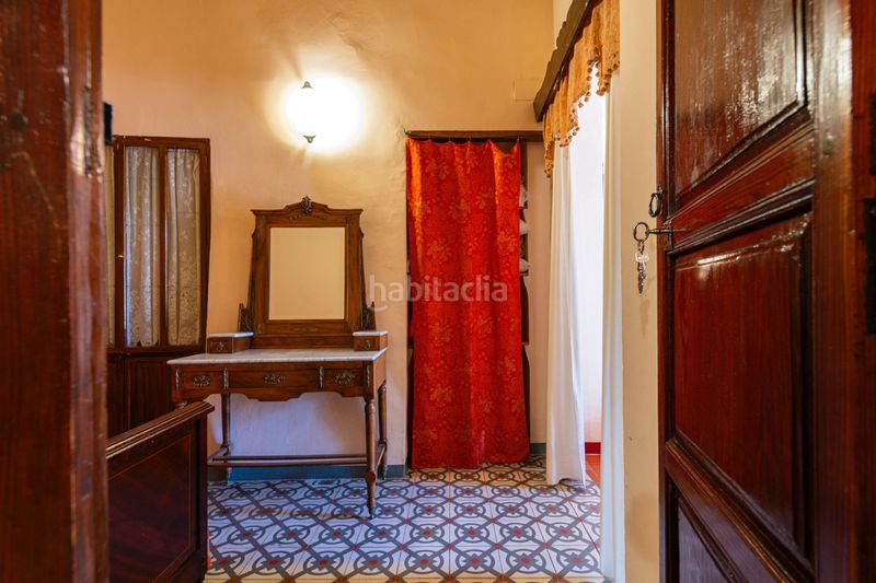Foto df9eecb7-59c1-4884-a3f0-672db78e47c3. Edificio in Albaida