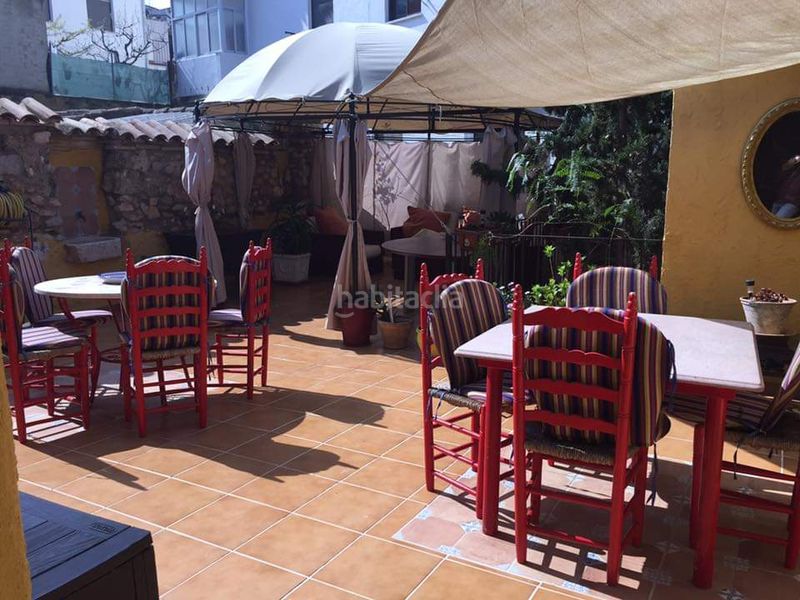 Foto e46a445d-6963-4c9b-8c30-f655c1b615f5. Edificio in Albaida