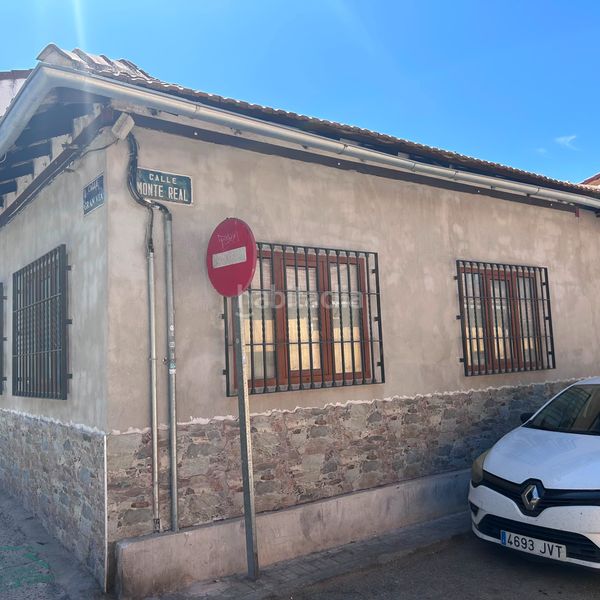 Foto 41913945-4a44-4a25-a46e-30be4f1a0636. Casa a calle gran vía 20 a La Poveda Arganda del Rey