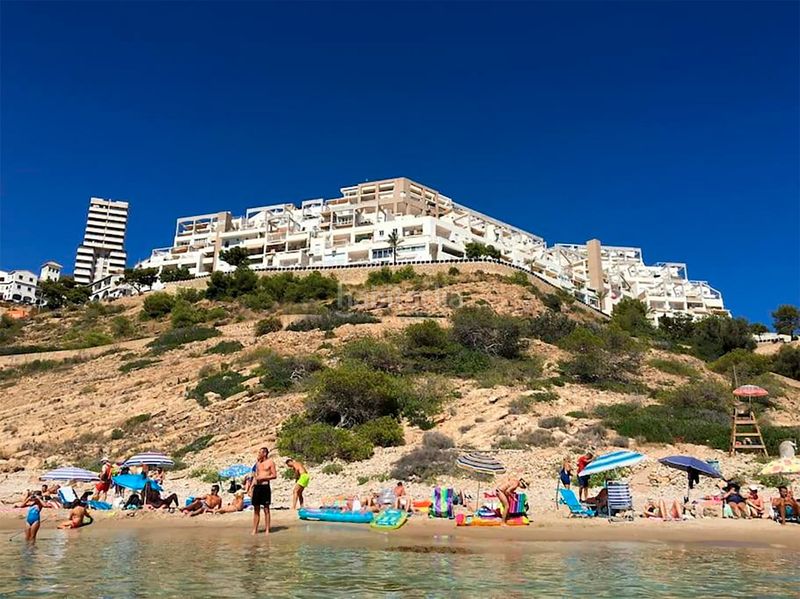 Foto ba1103d8-2ce3-406e-b705-14d58c4b5f1b. Àtic amb calefacció aparcament piscina a Rincón Alto Benidorm