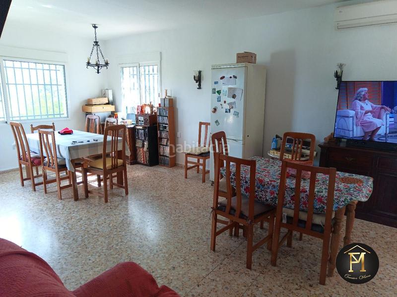 Foto 36c9cb6f-064d-49ee-895a-77aec5b64c5b. Chalet con parcheggio piscina in Montroy