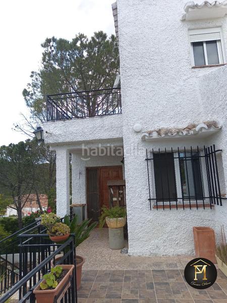 Foto b048d8b2-e98a-4342-836b-ad7b67555d36. Chalet con parcheggio piscina in Montroy