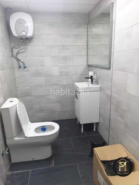 Foto 8824e3cf-4647-449f-a94f-eb8556a95fc7. Traspaso local comercial en Vara de Quart Valencia