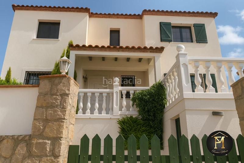 Foto 0489f0e6-9555-41fa-9018-8d1204f75da5. Maison jumelée avec chauffage parking piscine dans Riba - roja de Túria