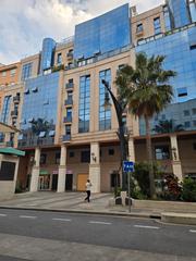 Pis a Paseo alcalde sánchez prados 6. Piso amuebaldo recien reformado de dos dormitorios .