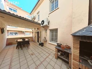 Semi detached house  Bugarai