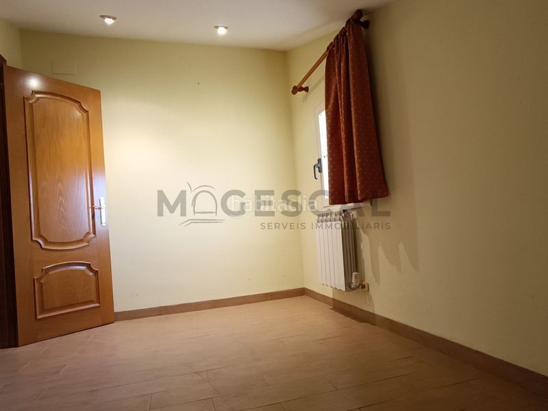 Foto 43ffa096-5510-49c7-b768-facc713b41ba. Casa amb calefacció aparcament a Caldes de Montbui
