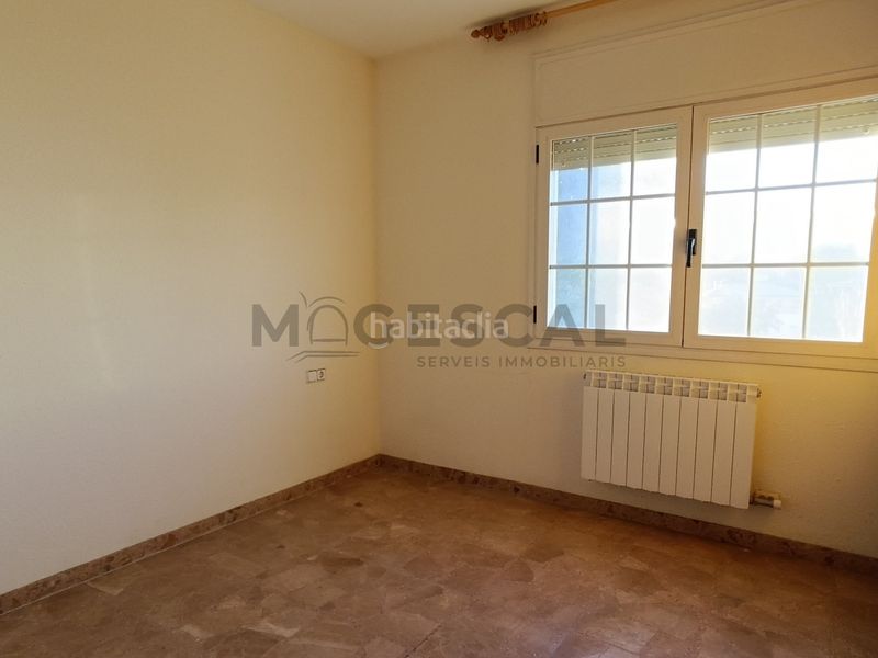 Foto deaf22e3-2284-45e2-b075-a163f6f55399. Casa amb calefacció aparcament a Caldes de Montbui
