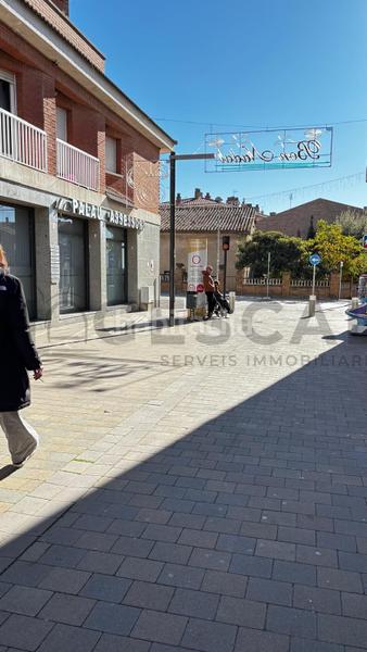 Foto 3c7c02be-96c9-4e20-98bb-aa4088176ced. Location local commercial dans Palau-solità i Plegamans