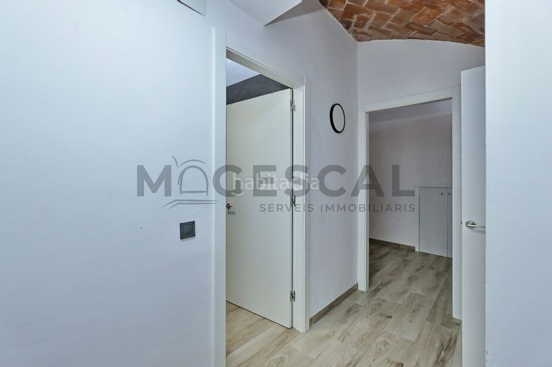 Foto 27a54e83-a87f-41d4-affd-03d019e1b131. Planta baixa amb calefacció aparcament a Caldes de Montbui