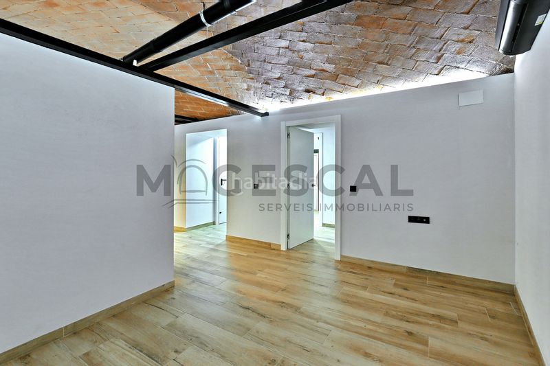 Foto b8d991c4-310c-43de-87d9-962154e51c26. Planta baixa amb calefacció aparcament a Caldes de Montbui