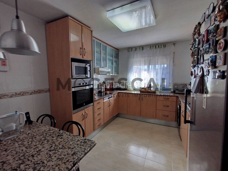 Foto 0f8da7c2-d168-4895-b27a-e58be20bfab0. Casa adossada amb calefacció aparcament a Caldes de Montbui