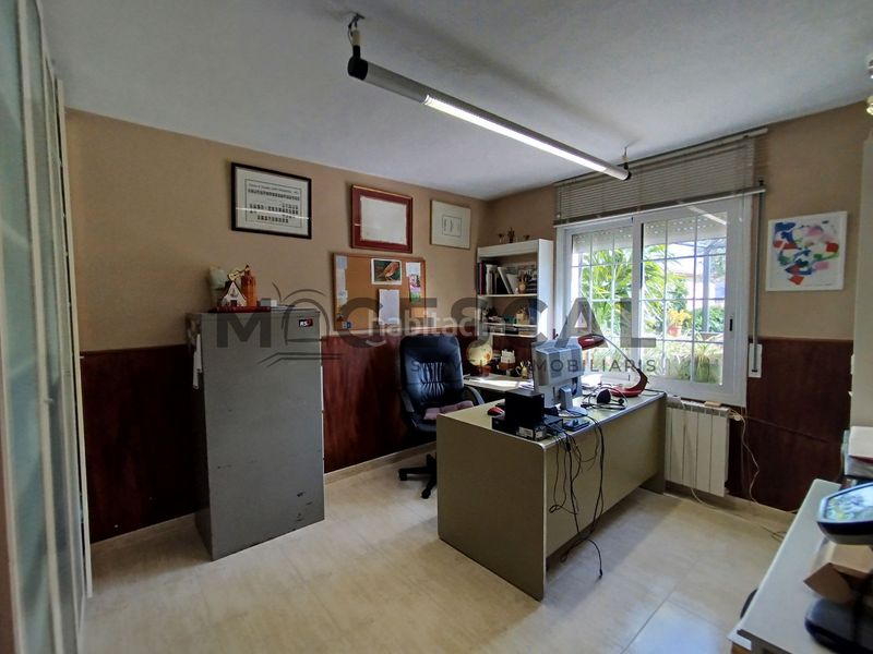 Foto ee7fa5f8-802a-4c61-a584-eeaa9bfe9091. Casa adossada amb calefacció aparcament a Caldes de Montbui