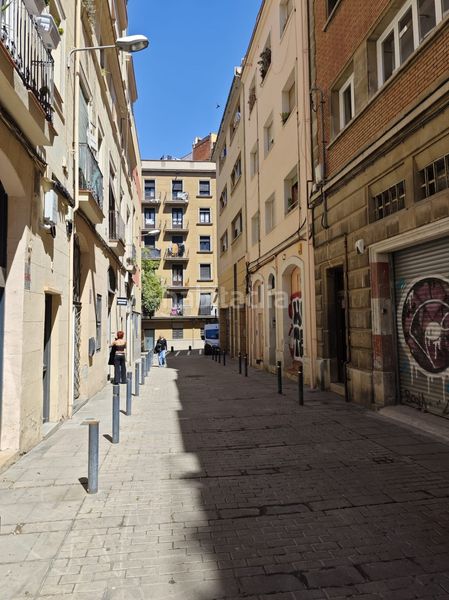 Foto 1f04c536-7e34-446b-a0b8-cc69c788f60d. Piso en El Poble Sec - Parc de Montjuïc Barcelona