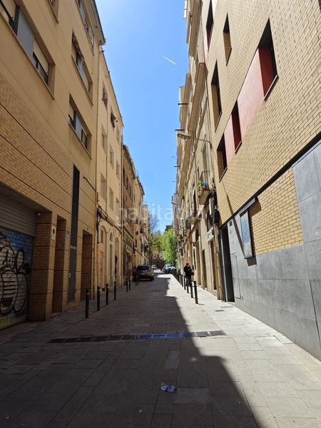 Foto f434098a-a9ca-451a-9648-c87b33434d3e. Piso en El Poble Sec - Parc de Montjuïc Barcelona