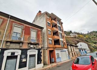 Appartement  Avenida ángel del valle. Piso en venta