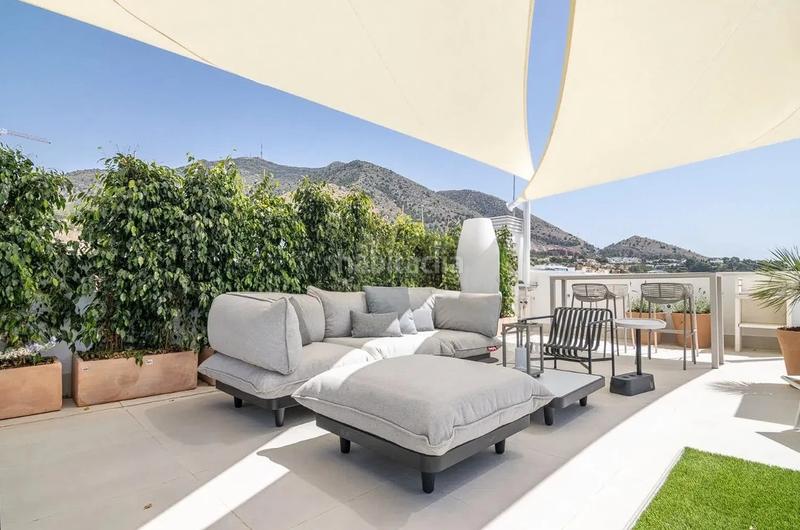 Foto 5e33ce51-49c5-4e11-b7b3-8fea4b9b99b3. Àtic a calle paula 4201 a El Higuerón Fuengirola