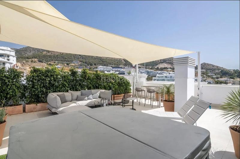 Foto ce14972f-8031-4527-925f-9dd7265a0ec8. Àtic a calle paula 4201 a El Higuerón Fuengirola