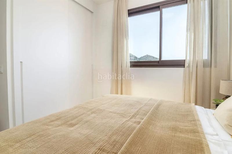 Foto ec650116-a90f-4b83-82b9-3ba612d006e2. Àtic a calle paula 4201 a El Higuerón Fuengirola