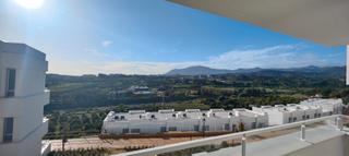 Appartamento en Calle aruba 2. Piso moderno y minimalista en cancelada, estepona