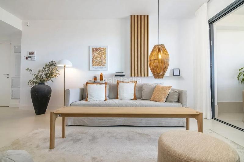 Foto 25d94074-2e77-4f92-917d-93fadac5bc0c. Apartamento en calle paula 4201 piso moderno con con vistas al mar en El Higuerón, en Fuengirola