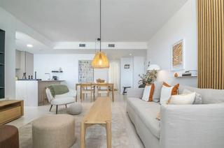 Piso en Calle paula 4201. Piso moderno de 3 dormitorios en el higuern, fuengirola