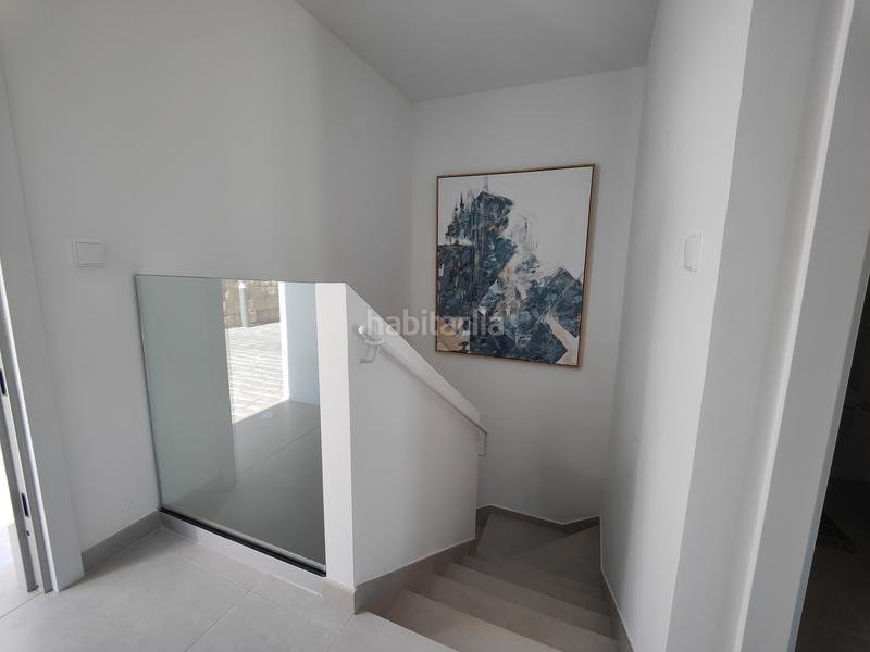 Foto 4a051b0e-2035-4e51-8aa9-f31beeff0731. Dúplex en calle islas bermudas 100 dúplex moderno en Cancelada, en Estepona