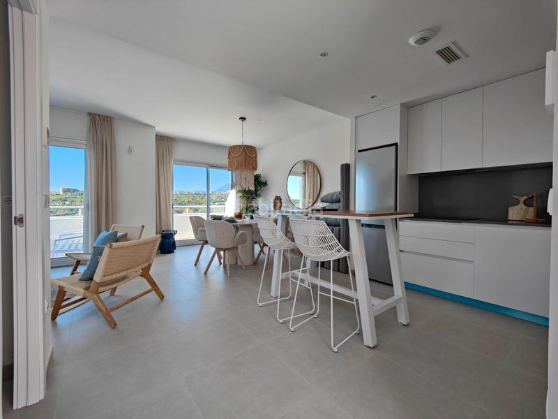 Foto 672473c2-7409-4516-b524-dd17a6a97c20. Dúplex en calle islas bermudas 100 dúplex moderno en Cancelada, en Estepona