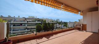Location Appartement à Calle oriental 764. Amplio piso de 2 dormitorios en alquiler de larga temporada en g