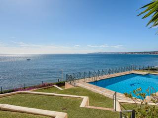 Appartement  Avenida del carmen. Magnífico apartamento reformado en primera línea de playa en est