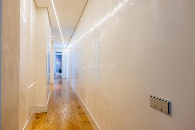 Foto 3da2d98a-68ff-4fd2-9b86-8a66c2602a0c. Location appartement avec chauffage parking dans Jerónimos Madrid