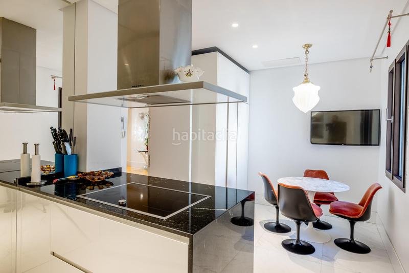 Foto 28708351-4ac9-4bed-b449-b7fc76bf0193. Rent flat with heating parking in Jerónimos Madrid