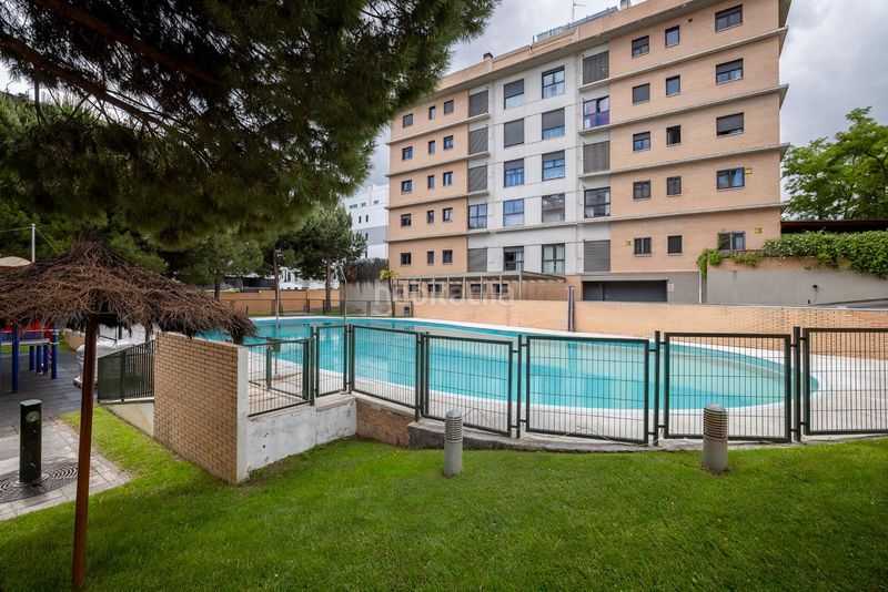 Foto 64683631-b50d-4284-82bb-020d061ff2a3. Planta baixa amb calefacció aparcament piscina a Madrid