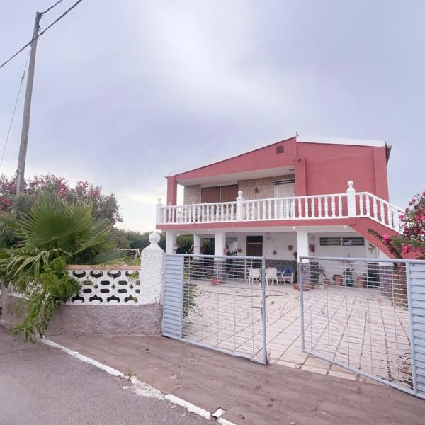 Foto efd0a820-9549-4a16-90d5-c9dad7ba0e18. Chalet in El Grao Castellón de la Plana