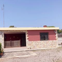 Xalet a Playa Muchavista. Chalet  en urb. la espuela con piscina