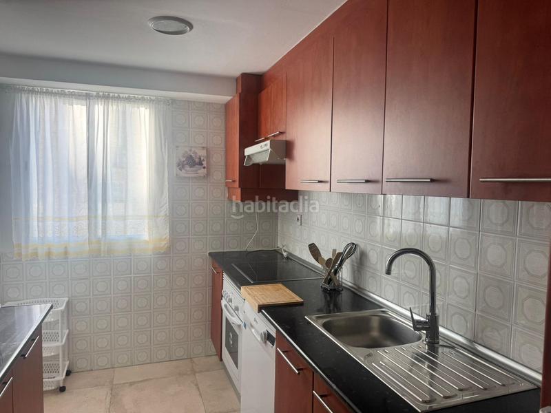Foto 932cfb87-7b02-4c2a-87a8-8f54e32617ee. Lloguer apartament amb aparcament piscina a Els Terrers Benicasim / Benicàssim